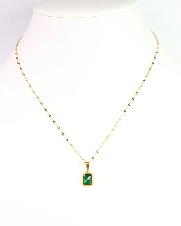 Dover Court Stone Necklace Emerald