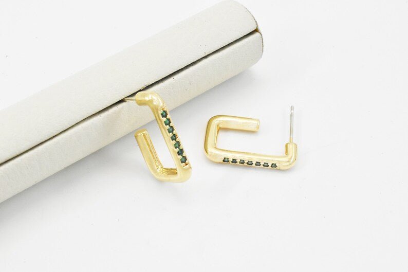 Emerald Earrings - Sapire Jewellery