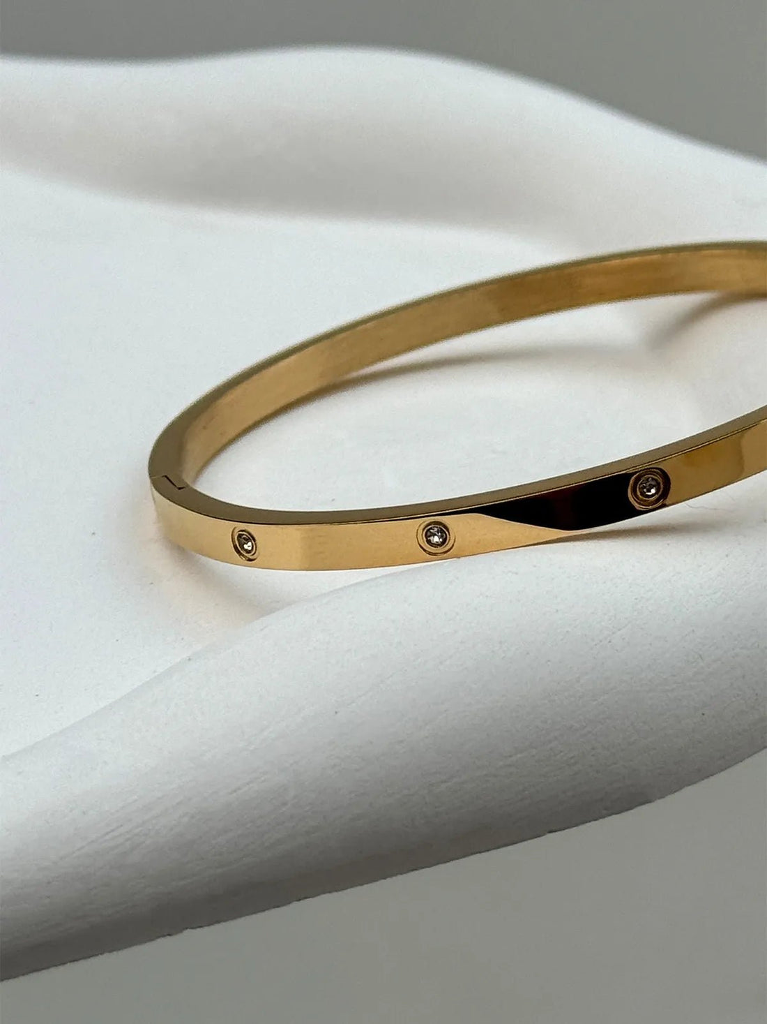 Love Bracelet - Sapire Jewellery