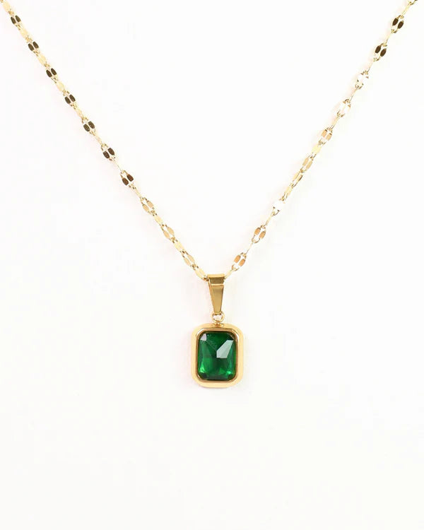 Dover Court Stone Necklace Emerald